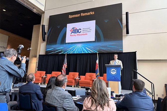 ABC RMC President & CEO Jack Tate giving opening remarks to the room prior to the panel discussion featuring the Secretary of Labor Lori Chavez-DeRemer.
